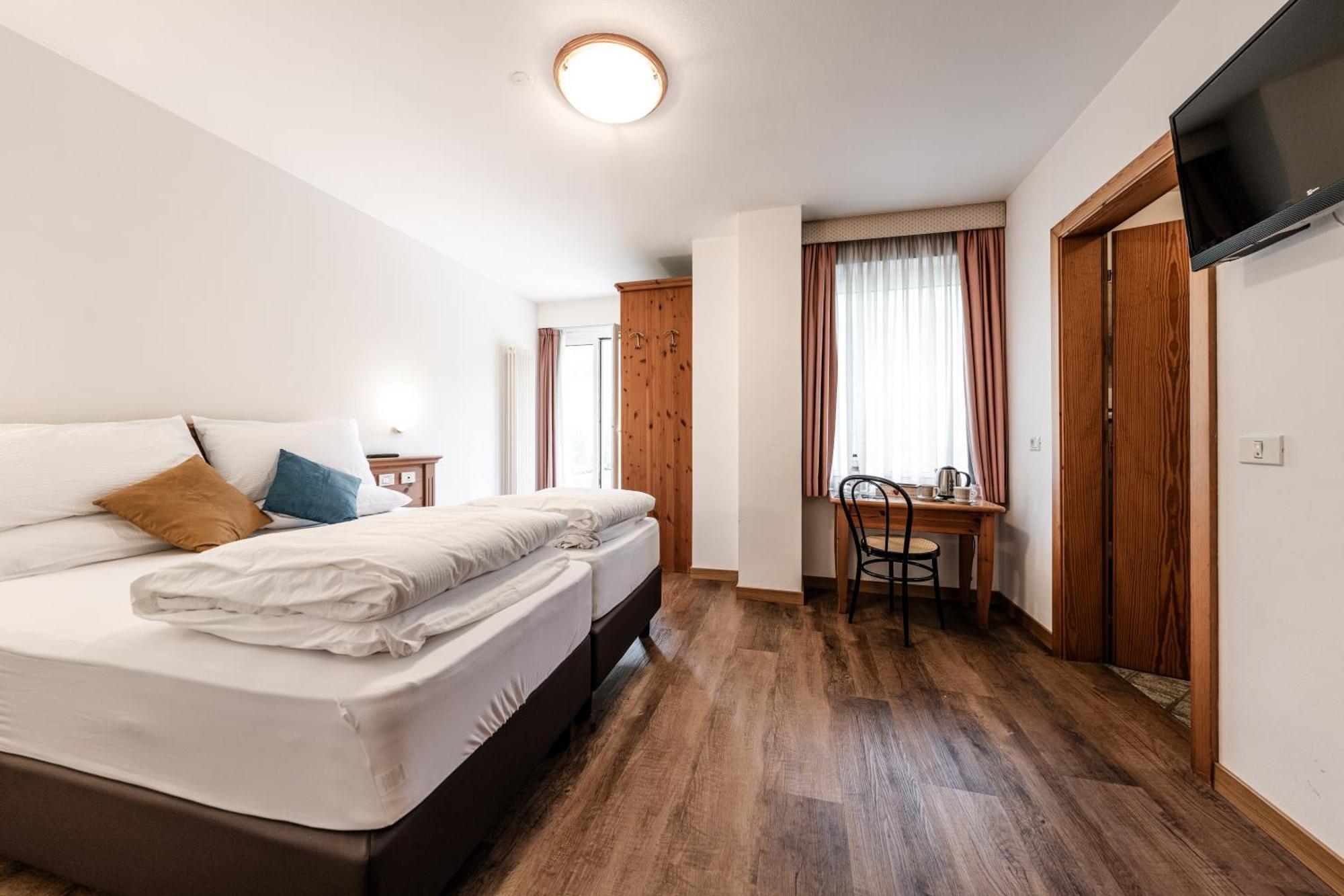 Hotel La Noria Commezzadura Esterno foto