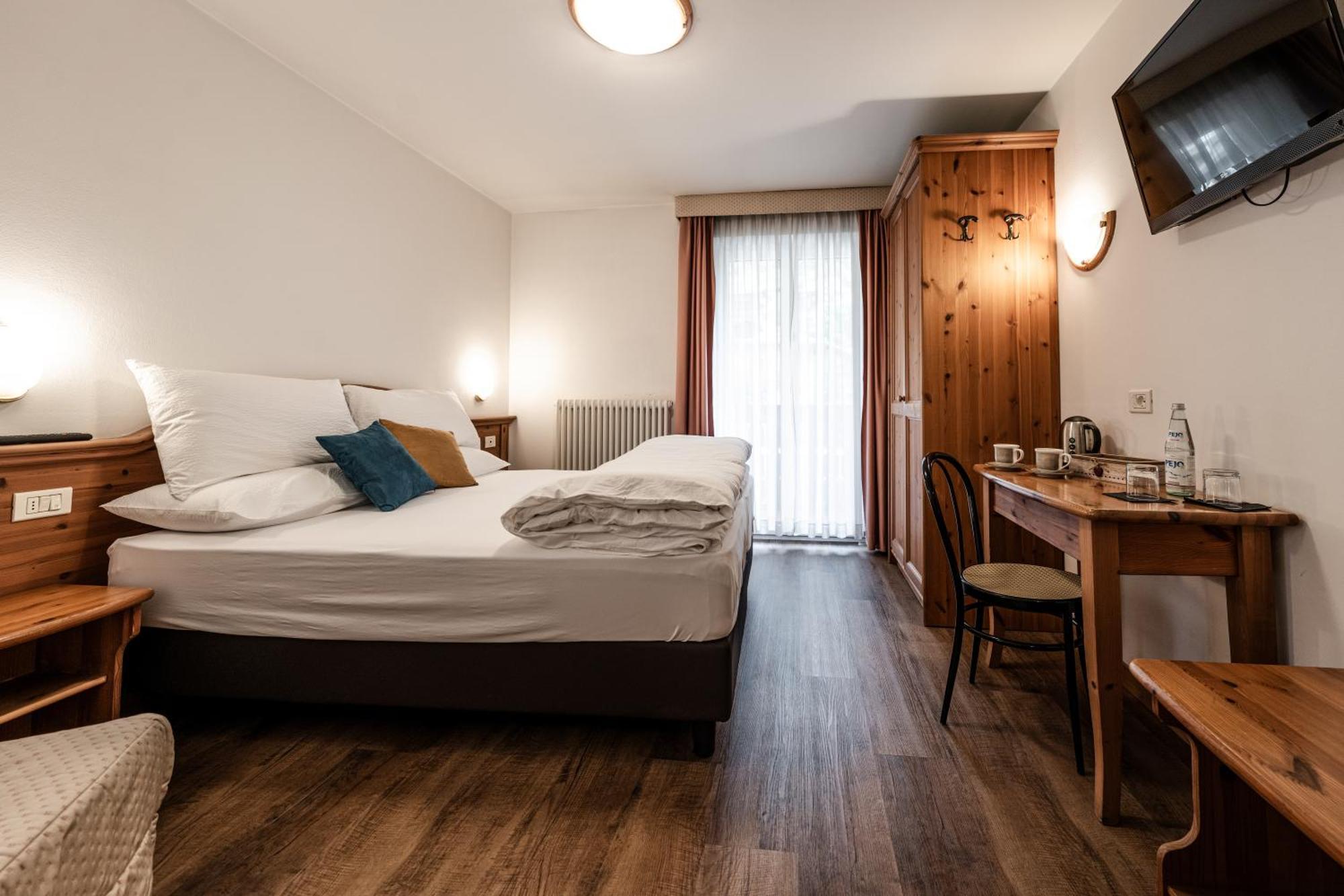 Hotel La Noria Commezzadura Esterno foto